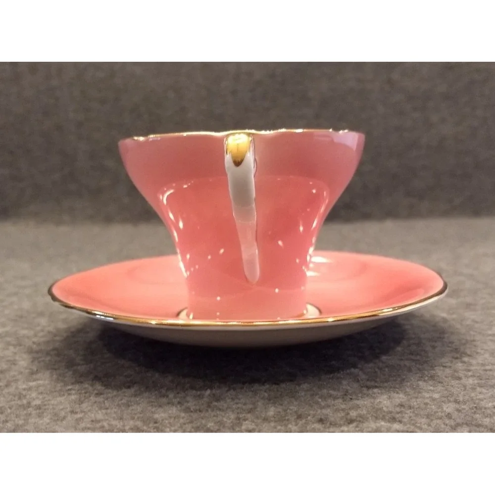 Aynsley Teacup & Saucer Pink Cabbage Rose Corset Bone China Gold Gilt‎ England